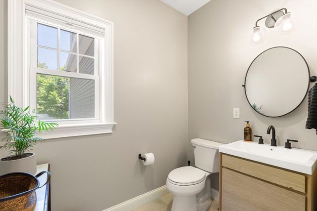 3 Beverly Rd, Natick, MA 01760