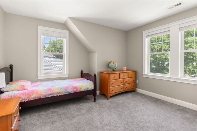 3 Beverly Rd, Natick, MA 01760