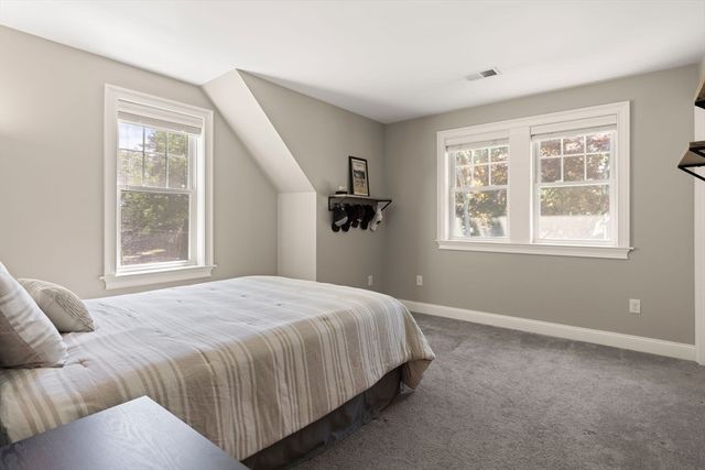 3 Beverly Rd, Natick, MA 01760