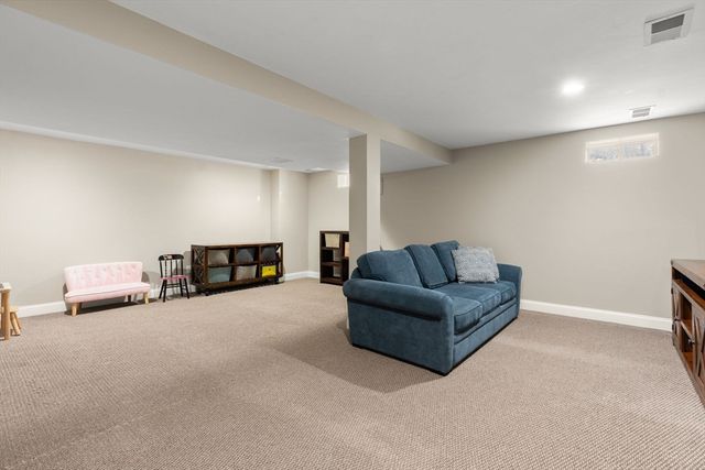 3 Beverly Rd, Natick, MA 01760