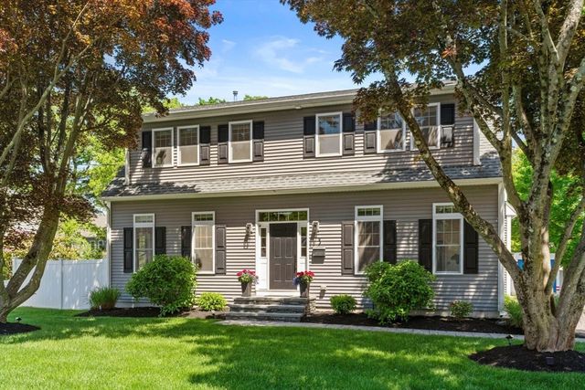3 Beverly Rd, Natick, MA 01760