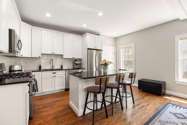 3 Beverly Rd, Natick, MA 01760