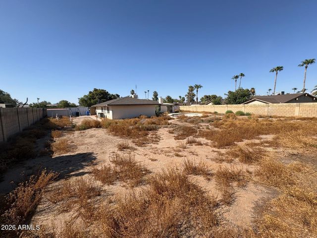 4325 E SHANGRI LA Road, Phoenix, AZ 85028