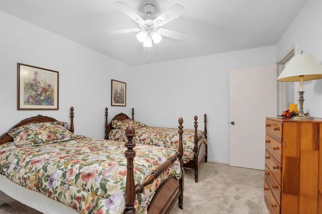 5914 Pine Arbor Drive, Houston, TX 77066