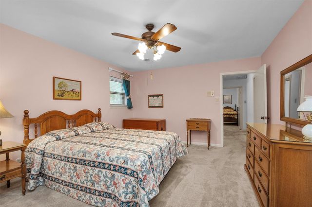 5914 Pine Arbor Drive, Houston, TX 77066