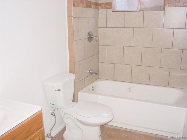 3807 S Fraser Street, Aurora, CO 80014