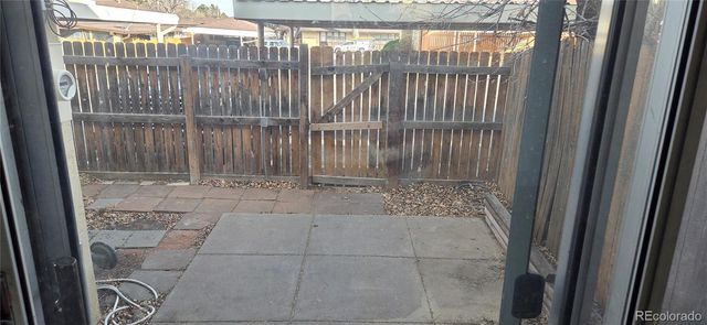 3807 S Fraser Street, Aurora, CO 80014