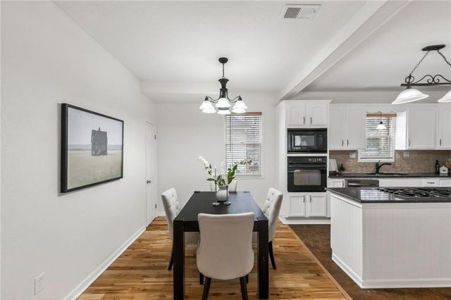 309 W Piankishaw Street, Paola, KS 66071