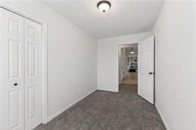 309 W Piankishaw Street, Paola, KS 66071