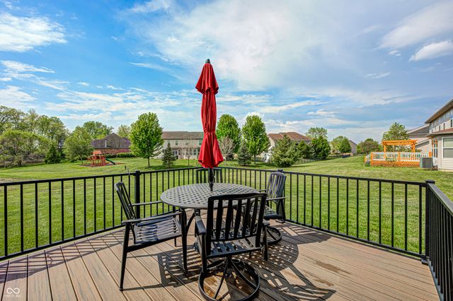 1113 Clearwell Drive, Greenwood, IN 46143