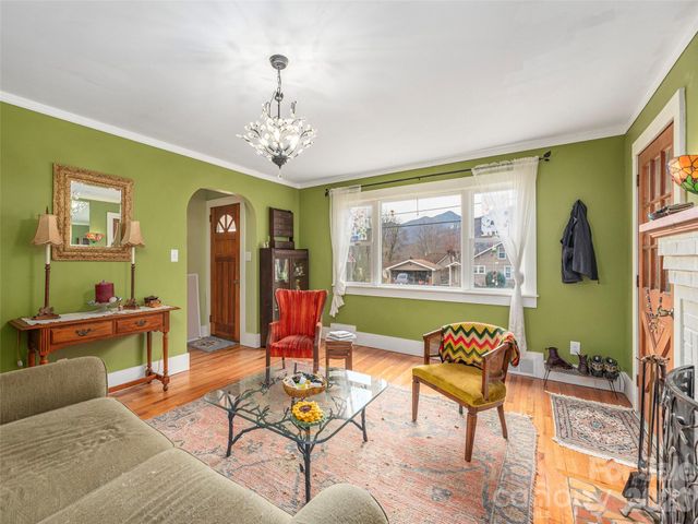 132 Maxwell Street, Waynesville, NC 28786