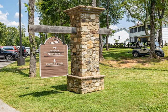 70 Island Way, Winchester, TN 37398