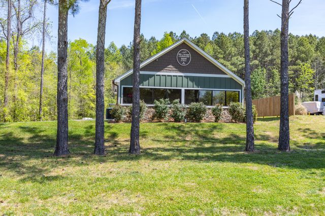 70 Island Way, Winchester, TN 37398