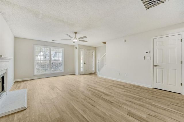 5835 Raventree Court, Atlanta, GA 30349