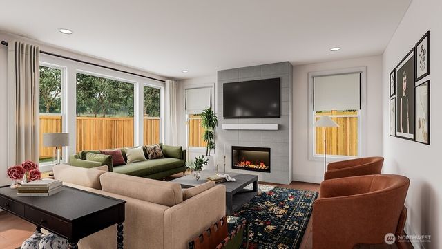 8413 137th Avenue SE #6, Newcastle, WA 98059