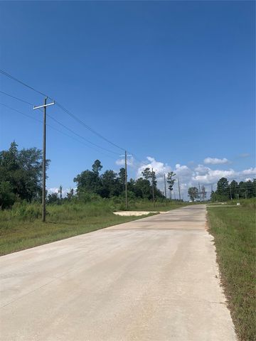 8205 Road 5878, Cleveland, TX 77327