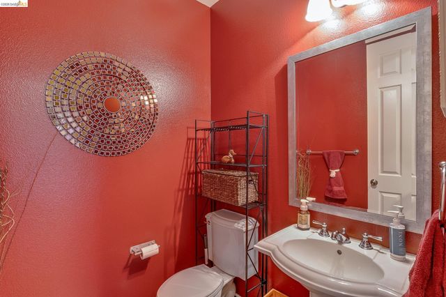 417 McAllister Drive, Benicia, CA 94510