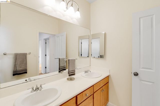 417 McAllister Drive, Benicia, CA 94510