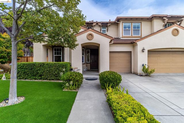 417 McAllister Drive, Benicia, CA 94510