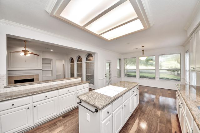 2518 Kittansett Circle, Katy, TX 77450