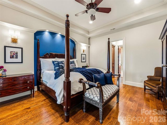280 Walnut Hollow Road, Brevard, NC 28712