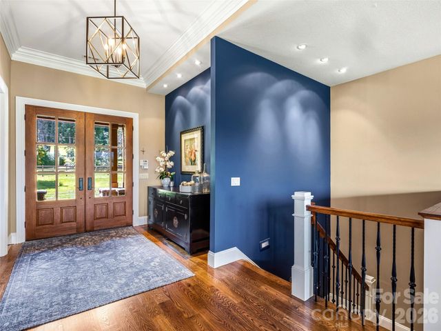280 Walnut Hollow Road, Brevard, NC 28712