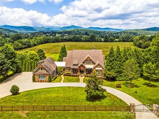 280 Walnut Hollow Road, Brevard, NC 28712