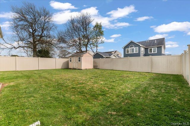 51 Audrey Avenue, Plainview, NY 11803