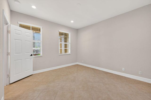 116 Sea Plum Drive 102, Jupiter, FL 33458