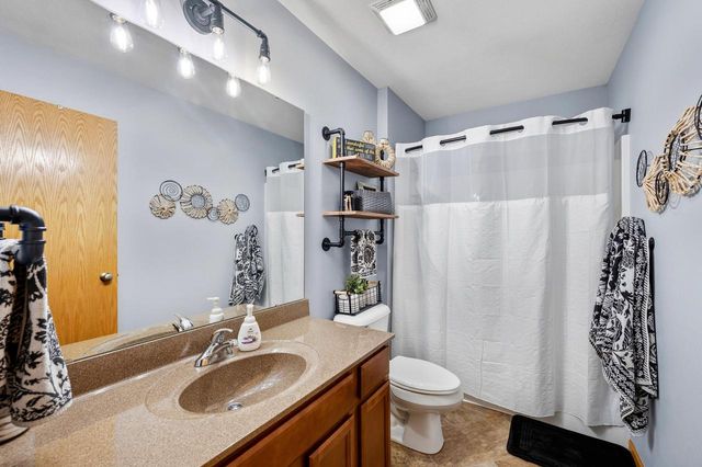 2912 McCann DRIVE, Janesville, WI 53546