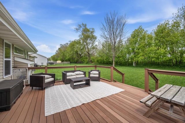 2912 McCann DRIVE, Janesville, WI 53546