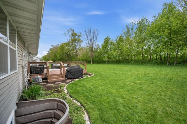 2912 McCann DRIVE, Janesville, WI 53546