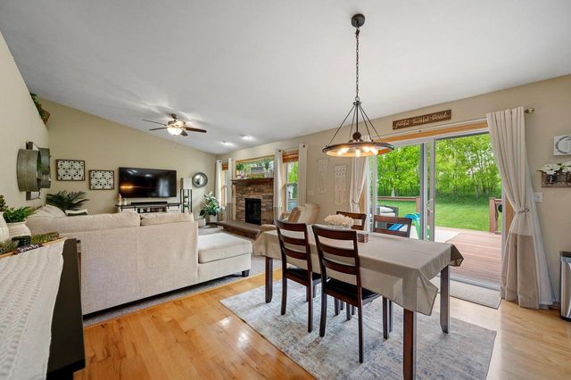 2912 McCann DRIVE, Janesville, WI 53546