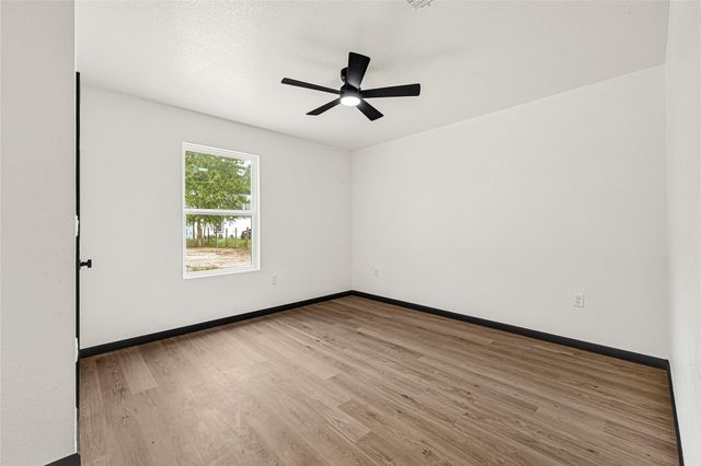 2896 Road 5018, Cleveland, TX 77327