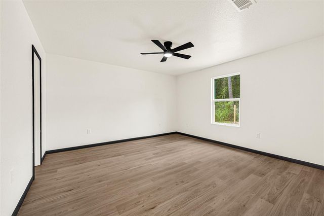 2896 Road 5018, Cleveland, TX 77327