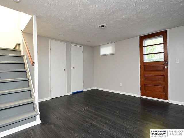 628 N 47 Street, Omaha, NE 68132