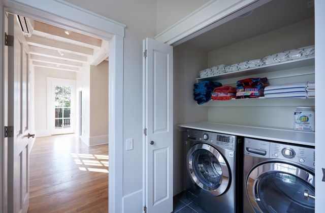 1055 Camino Rancheros, Santa Fe, NM 87505