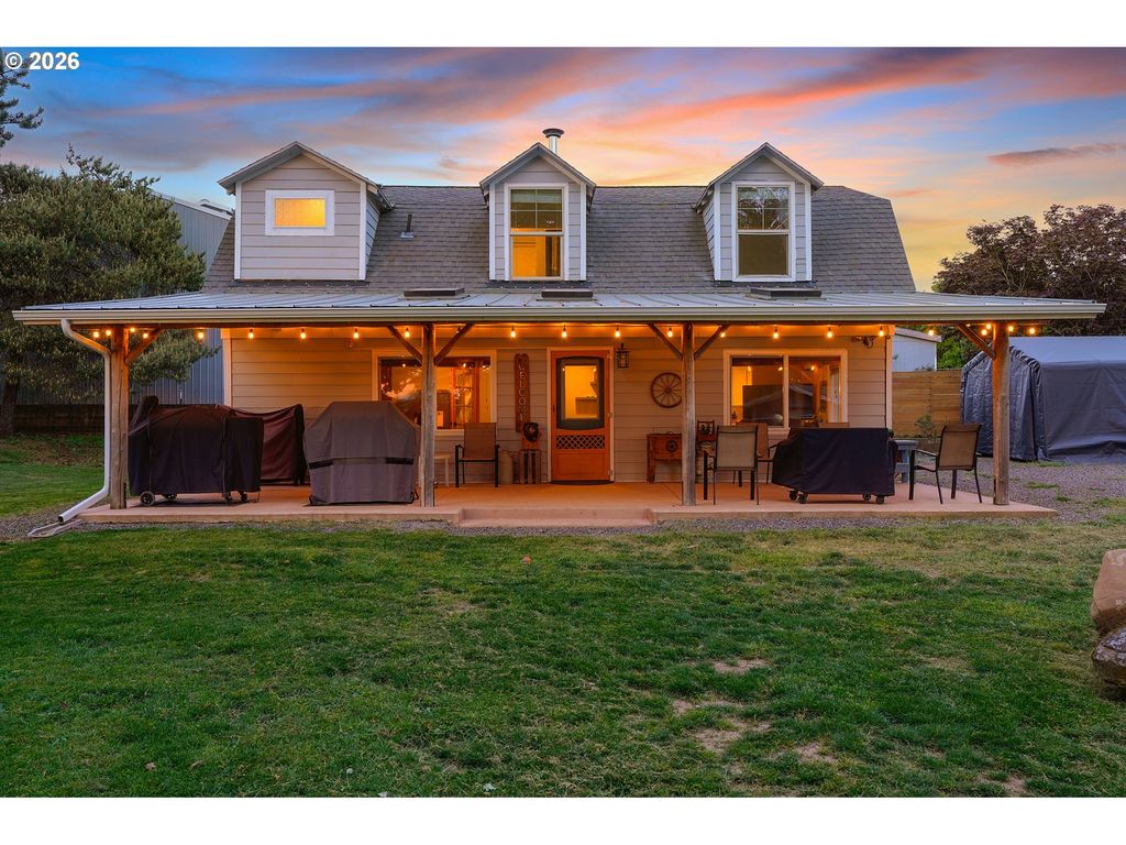 22581 S SCHIEFFER Rd, Colton, OR 97017