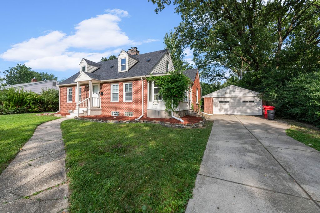 28080 Pierce Street, Southfield City, MI 48076