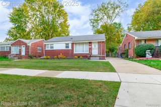 29643 Steinhauer Street, Inkster, MI 48141