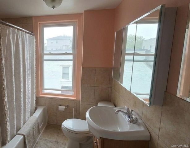 63 Broad Street, Middletown, NY 10940
