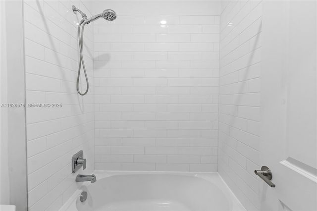 1162 Haywagon Trl, Loxahatchee, FL 33470