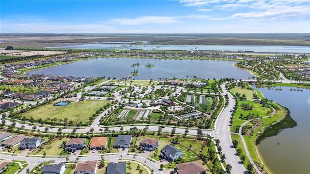 1162 Haywagon Trl, Loxahatchee, FL 33470