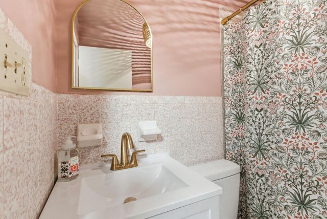 1912 Bethlehem Road, Paris, KY 40361