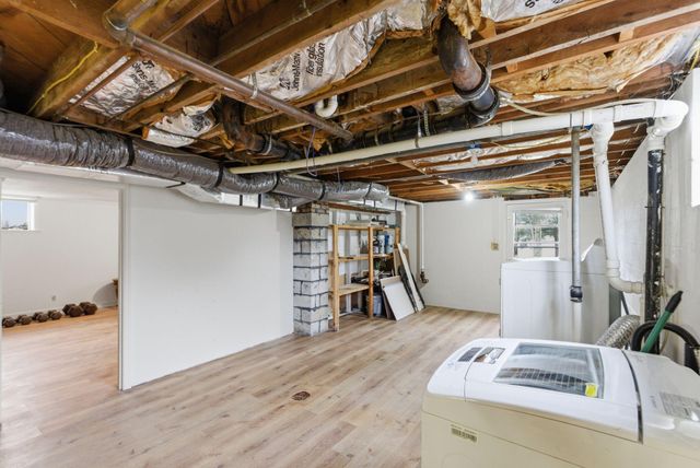 1912 Bethlehem Road, Paris, KY 40361