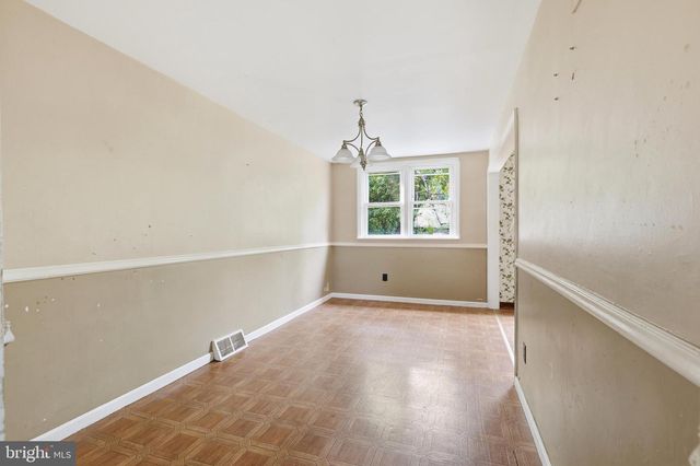 217 CAMBRIDGE RD, Clifton Heights, PA 19018