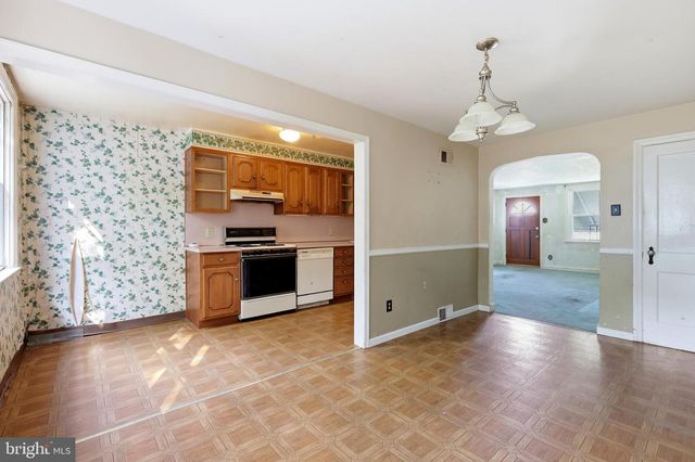 217 CAMBRIDGE RD, Clifton Heights, PA 19018