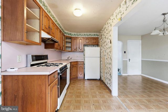 217 CAMBRIDGE RD, Clifton Heights, PA 19018