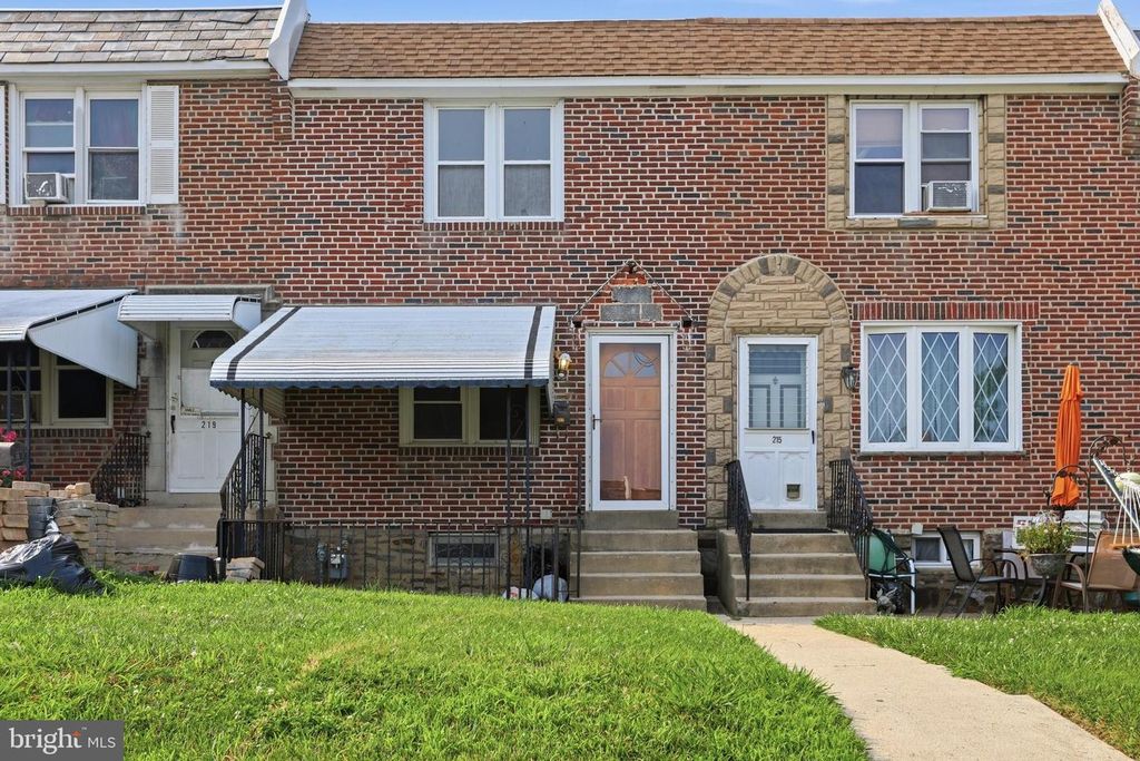 217 CAMBRIDGE RD, Clifton Heights, PA 19018
