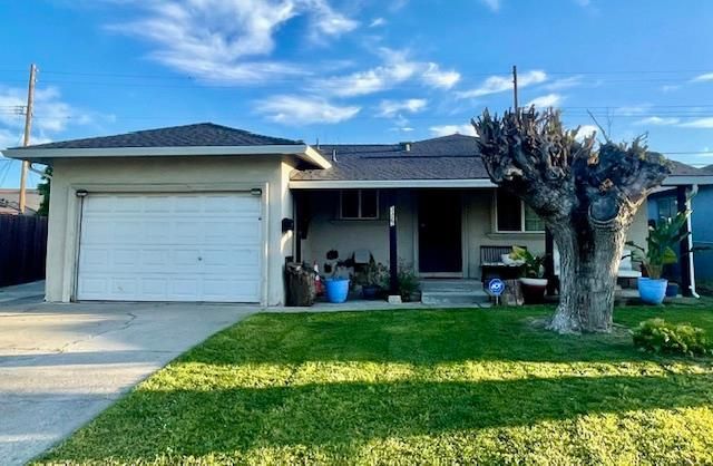 3327 Forest Dr, Stockton, CA 95205